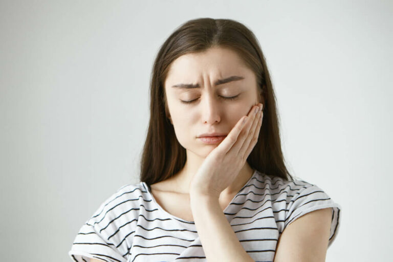 How long does it take a cavity to form?